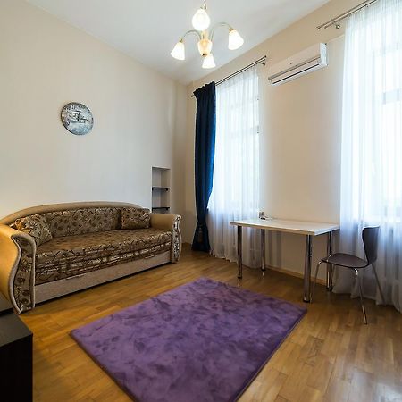 Cozy Apartment In Centre Of Kiev Kyiv Exterior foto