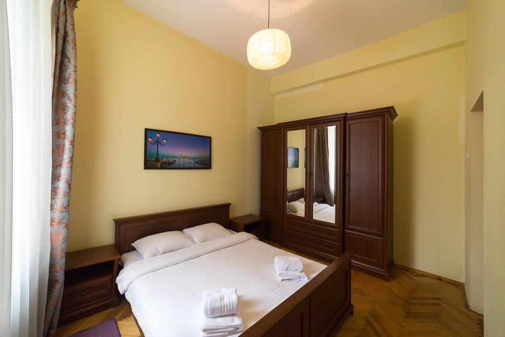Cozy Apartment In Centre Of Kiev Kyiv Exterior foto