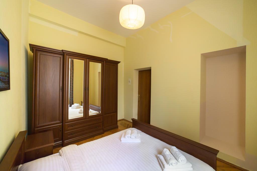 Cozy Apartment In Centre Of Kiev Kyiv Exterior foto